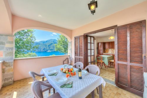 Casa Serena: Lake Orta View Porch and Garden