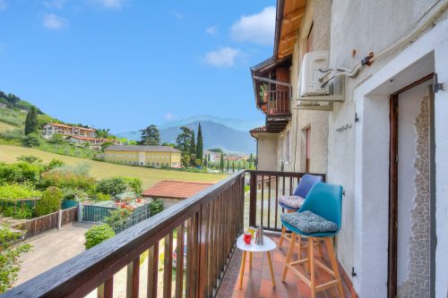 Casa Gio near the Waterfall Varone