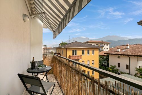Casa Elena - Mountain View Balcony and Parking