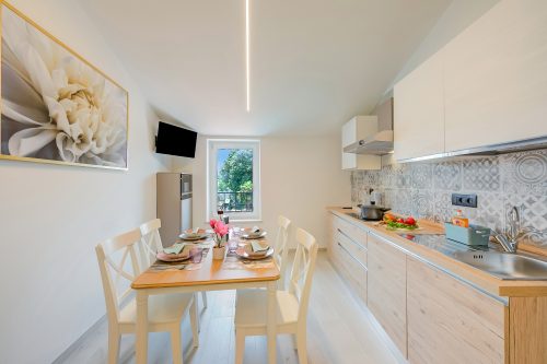 Magnolia Apt - Palazzo Palermo 1817 Sleeps 4 + AC