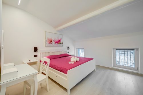 Magnolia Apt - Palazzo Palermo 1817 Sleeps 4 + AC