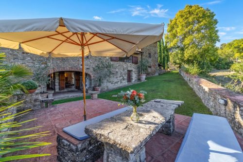 Casale Al Sole Tra Le Vecchie Vigne, Radda in Chianti