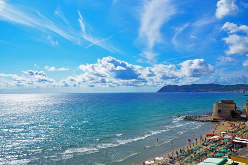 Villa Venere With Garden & Parking