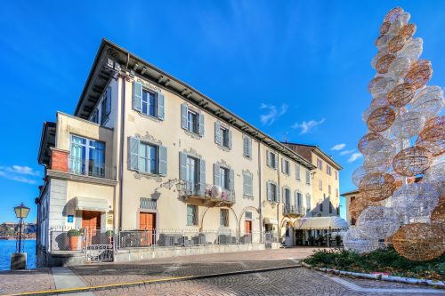 La Voce Del Lago - Historic Lakefront Stay in Arona
