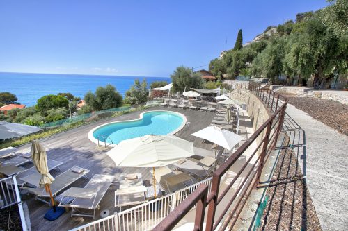 Boutique Pool Apt. Balzi Rossi - Roma 1