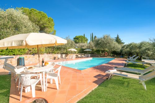 Chianti Site Pini Shared Pool