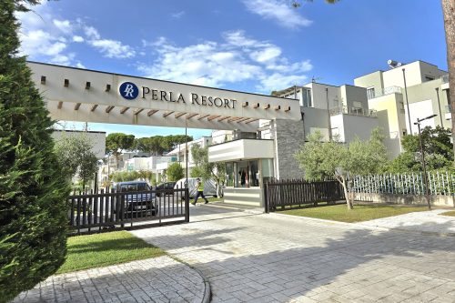 Perla Modern Penthouse 217