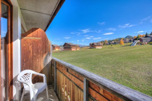 Twin Rooms With Balcony