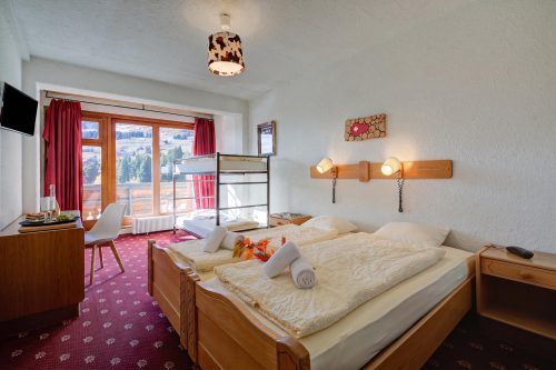 Hotel Relais Alpin Family Room & Balcony1 128