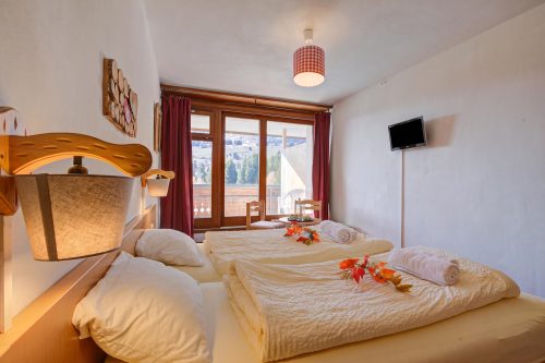 Twin Rooms