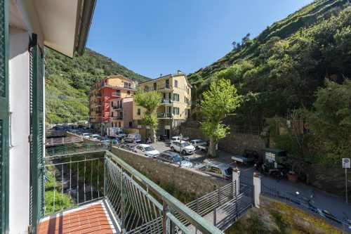 Balcony Apartment Vernazza