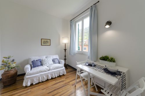 Balcony Apartment Vernazza