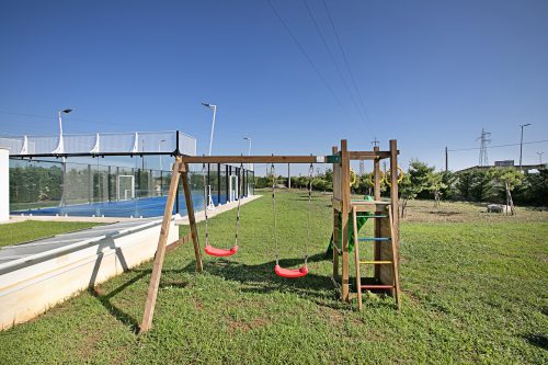 Boutique Apartament with Pool and Padel Court