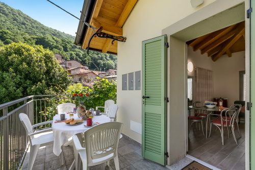 Residenza Quadrifoglio: Valley-view Villa with Private garden