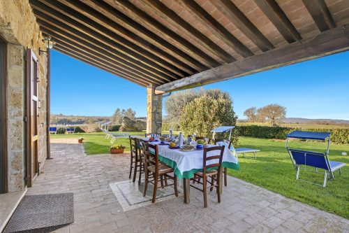 Sorgenti Pitigliano 1 with Shared Pool and Terrace
