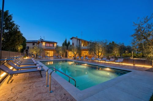 Residenza Lugana Pool & Garden in Peschiera Apt 2