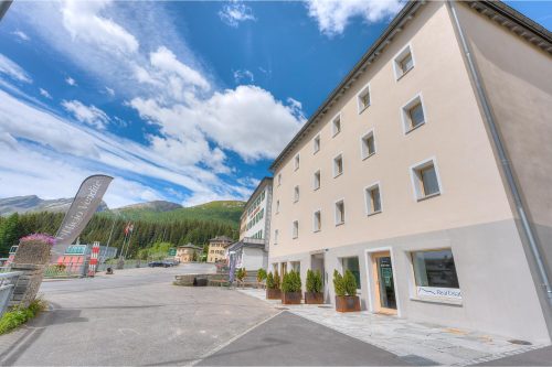 Residenza Montana 201 Modern Alpine Stay in San Bernardino | Ski, Hiking & Nature