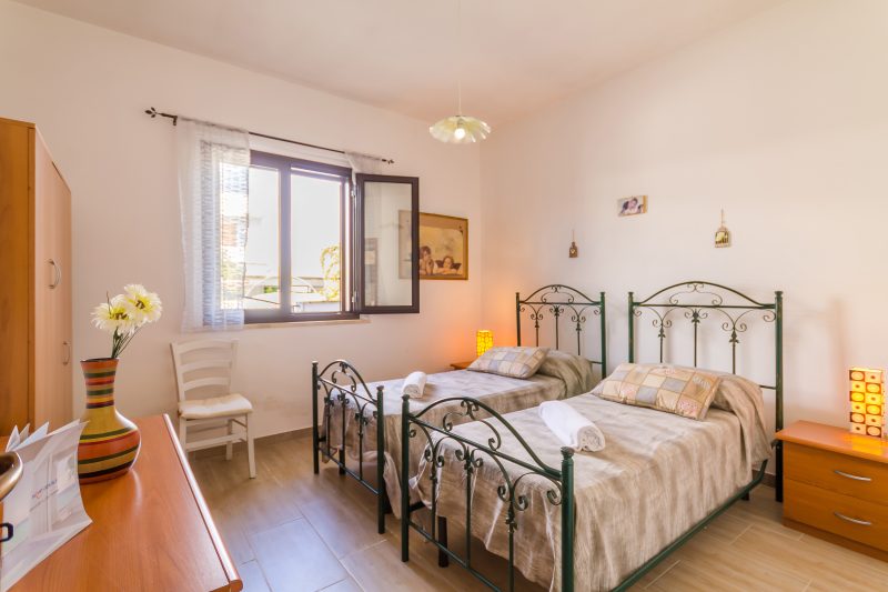 Villetta Bel Mare - Beach-Base Villa with Garden