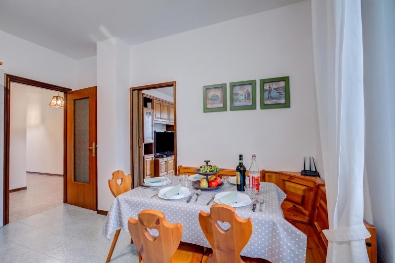 Zio Enry Terrace Apartment in Orta Lake