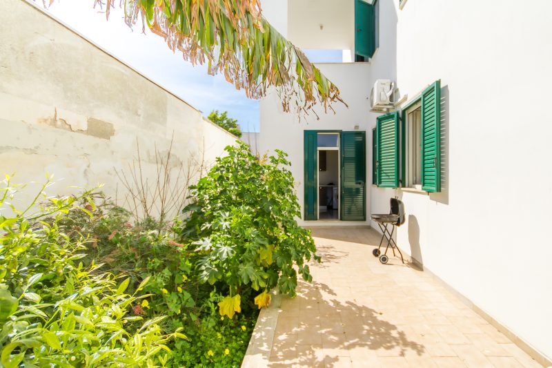Casa del Mare with garden near the beach