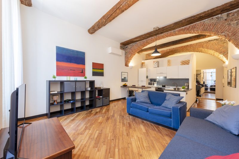 Charming Apartment Next To Genoa's Aquarium