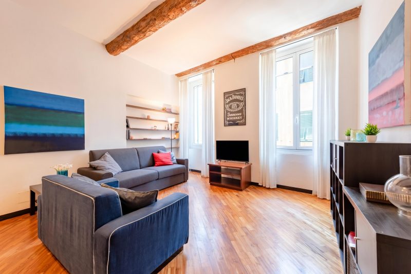 Charming Apartment Next To Genoa's Aquarium