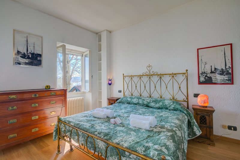 Appartamento Sole: Lake Maggiore Lakefront and Panoramic View