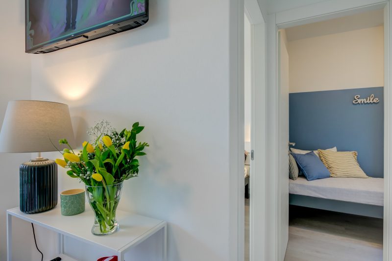 Relais Nanzello Garda Living 1 with Private Garden