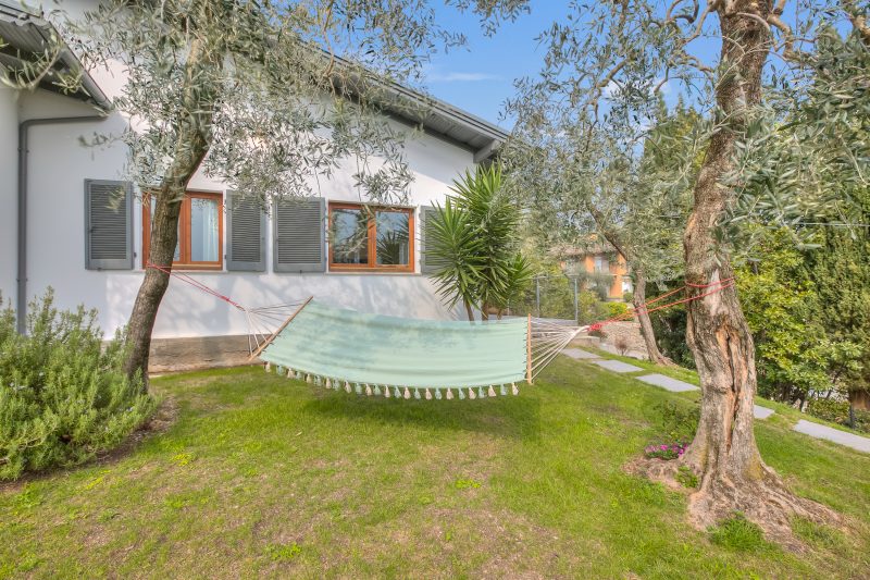 Relais Nanzello Garda Living 1 with Private Garden