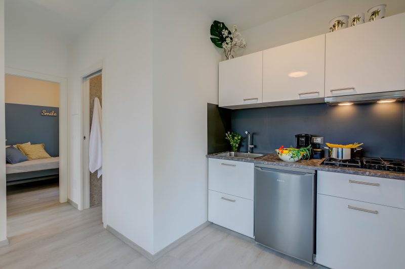 Relais Nanzello Garda Living 1 with Private Garden