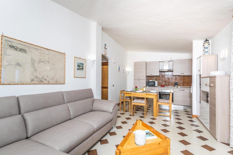 La Lampara House