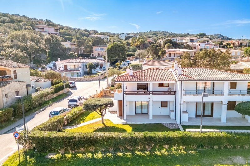 La Lampara House