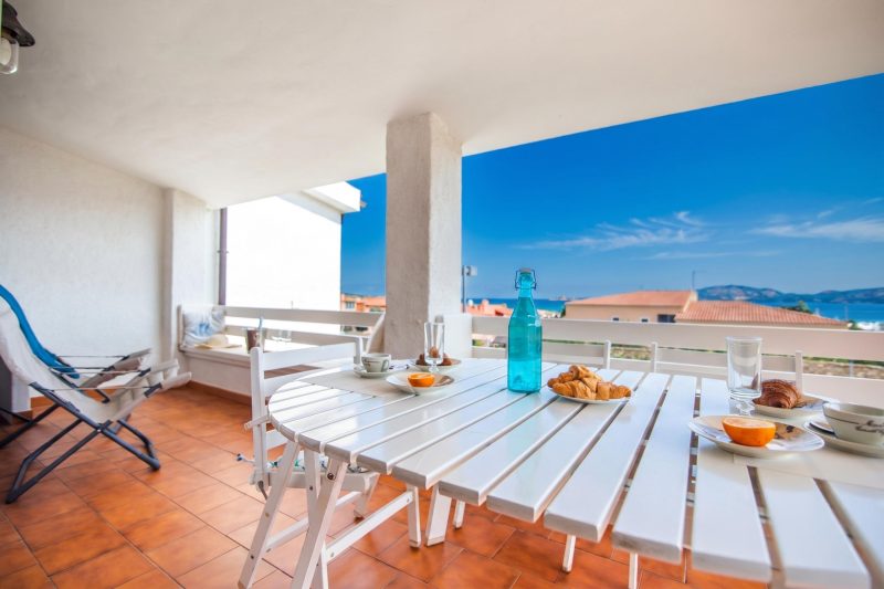 La Lampara House