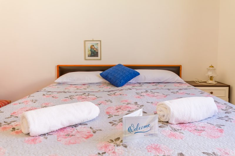 Villetta Fina Bella with Parking near Beach