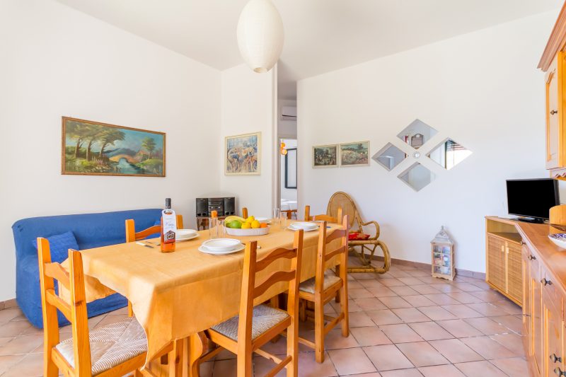 Villetta Fina Bella with Parking near Beach