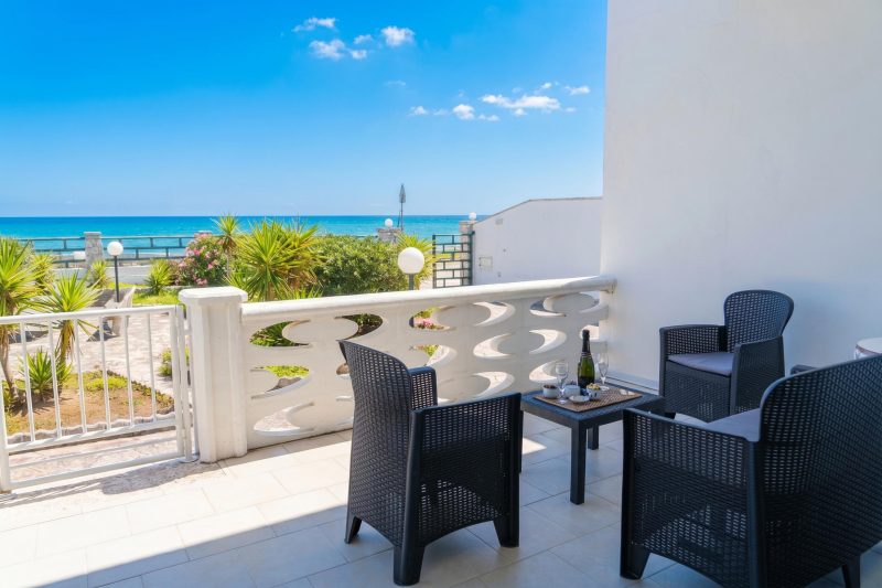 Villetta Meraviglia With Garden Sea View