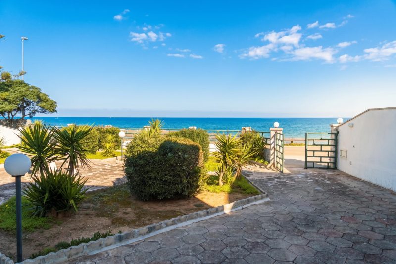 Villetta Meraviglia With Garden Sea View