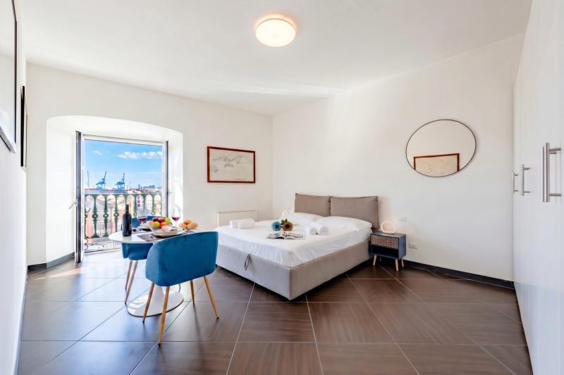 Sea View Apartment Next To Acquarium