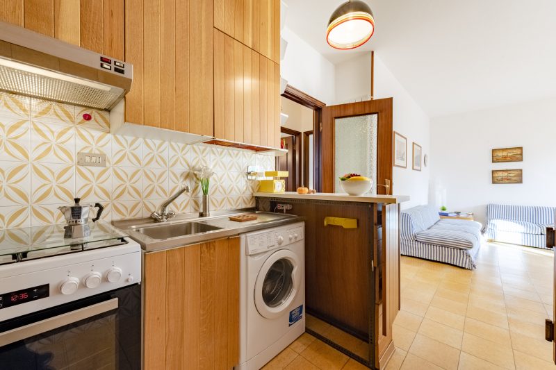 Peaceful Apartment with Terrace In Deiva Marina