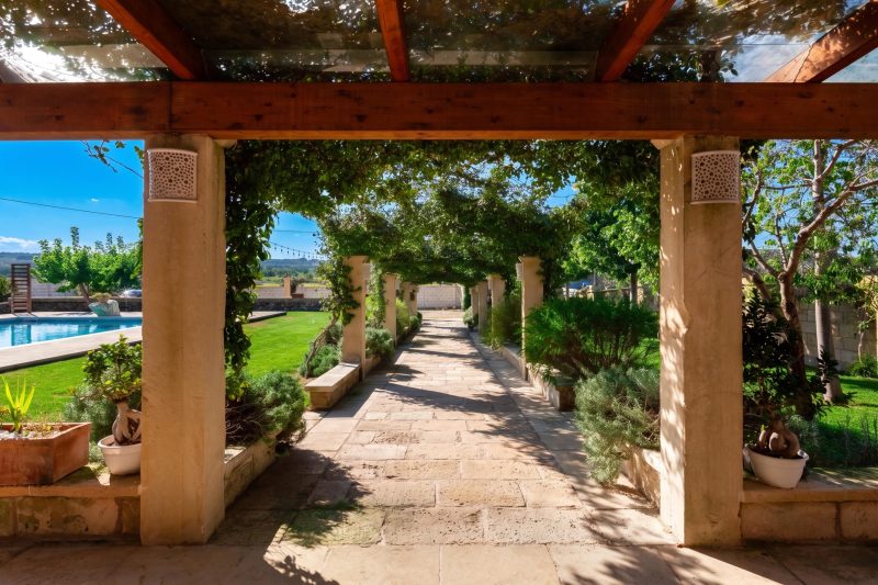 Masseria Misocampo With Garden And Pool