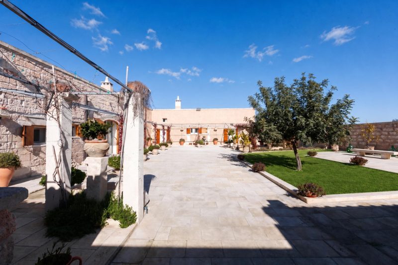 Masseria Misocampo With Garden And Pool
