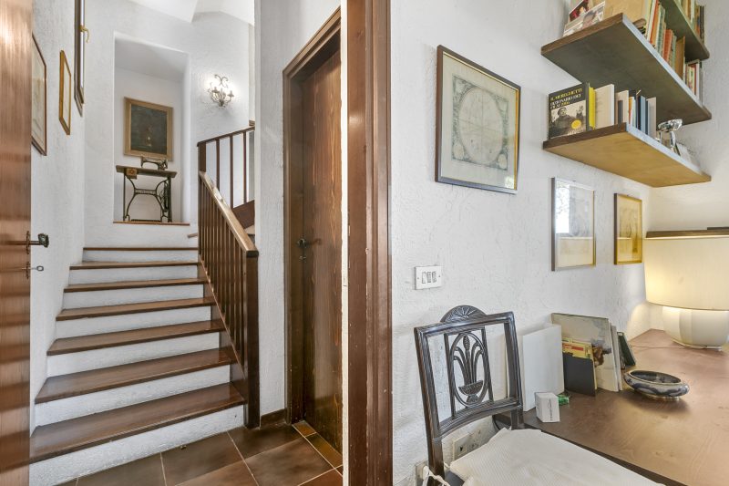 Three Lakes Villa Varese - Garden and Parking