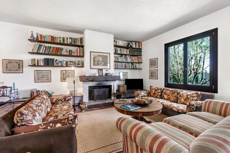 Three Lakes Villa Varese - Garden and Parking