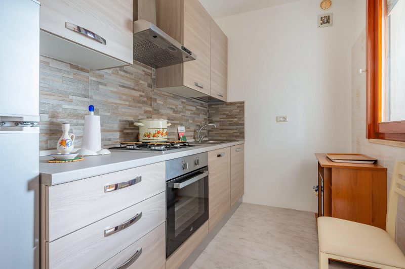 Porta Di Mare Apartment with Balcony and A/C