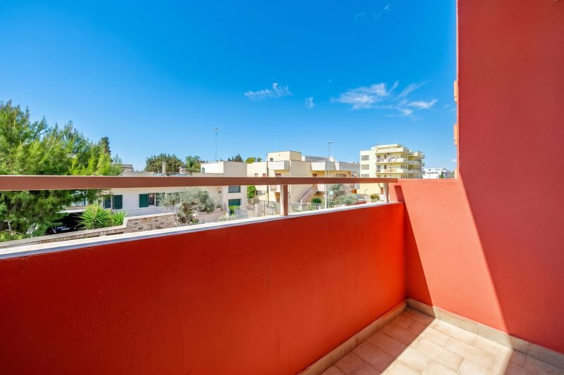 Porta Di Mare Apartment with Balcony and A/C