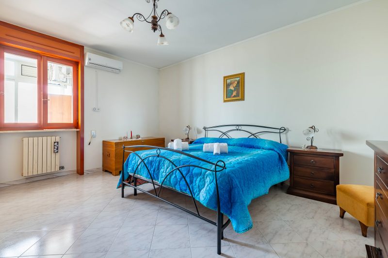 Porta Di Mare Apartment with Balcony and A/C