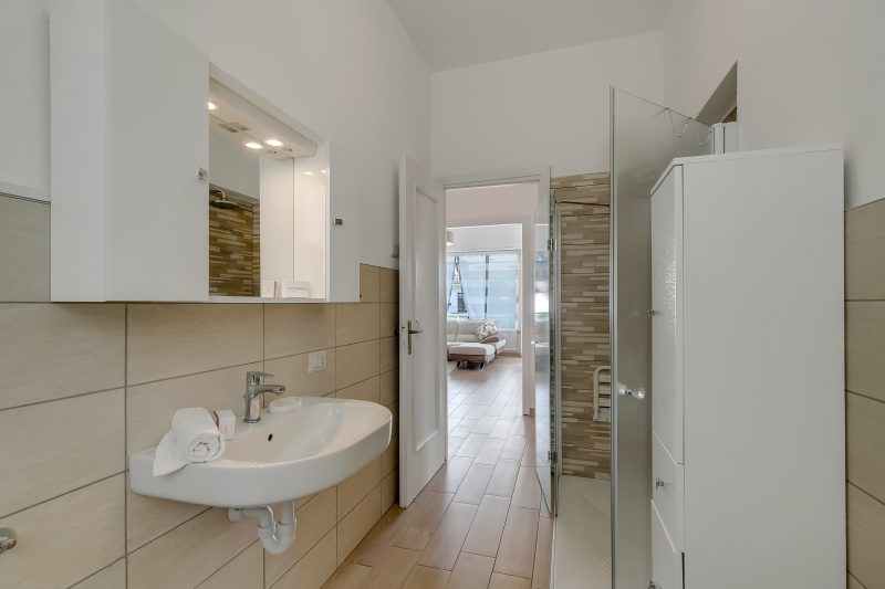 Il Giardino Di Dante Stresa Center: 2BR Terrace Apartment