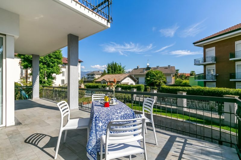Il Giardino Di Dante Stresa Center: 2BR Terrace Apartment