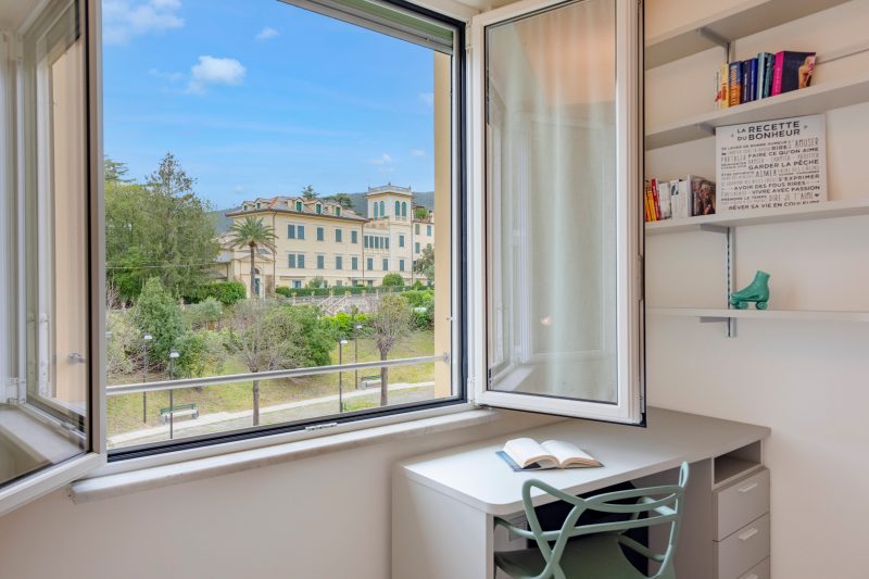 Cozy Apartment with Private Parking In Sestri Levante