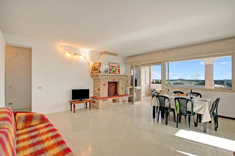 Villa Dei Fanti - Beachfront Villa with Garden